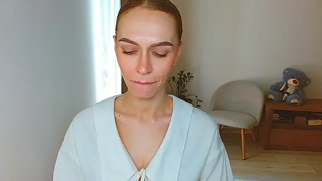 Lady Sunshine  online show from 05.27.26