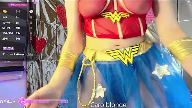 Snapshot of Carolblonde chatting on 02.28.25 Carolblonde online show from 02.28.25