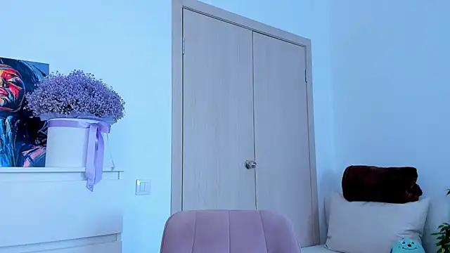 marilinaal online show from 10.22.25