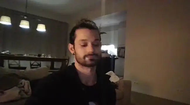 Snapshot of sheiku chatting on 02.08.25 sheiku online show from 02.08.25