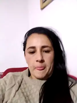Alanna 11 online show from 10.05.25