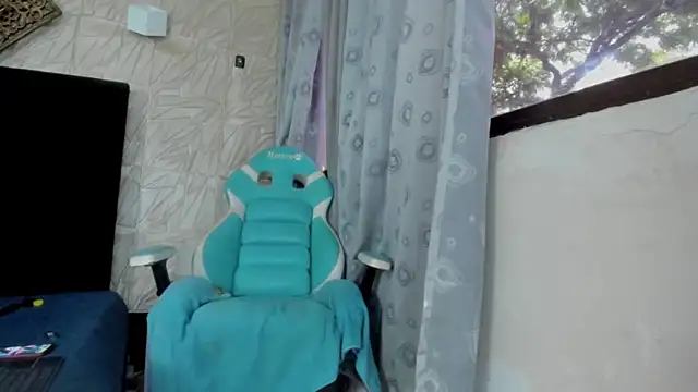 Snapshot of ChanelleJohnson_ chatting on 11.20.25 ChanelleJohnson online show from 11.20.25