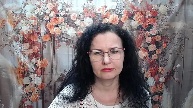Miroslava Happi online show from 04.20.26