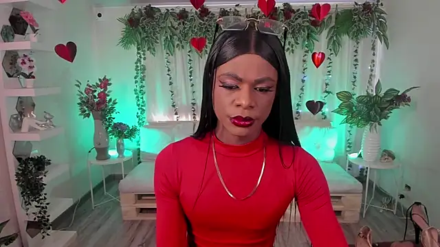 Snapshot of anuvyz_miller_ chatting on 09.20.25 anuvyz miller online show from 09.20.25