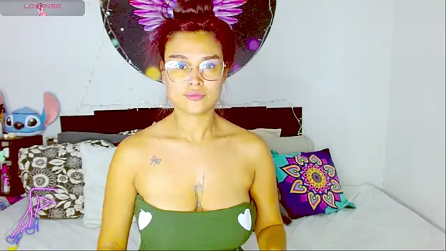 Snapshot of Ana_Riderr chatting on 07.17.26 Ana Riderr online show from 07.17.26