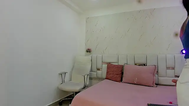 Nathy Ross online show from 11.28.25