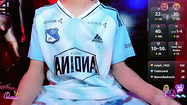 emelly horny  online show from 04.01.26