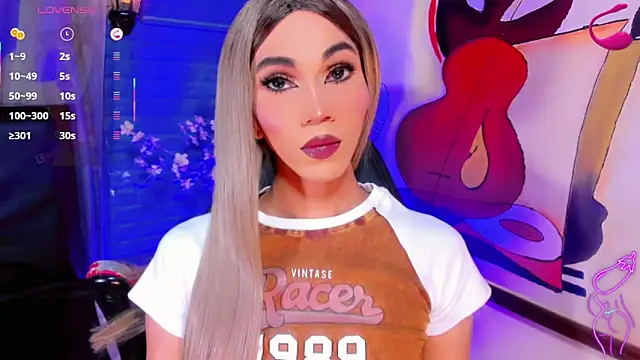 emelly horny  online show from 05.18.26