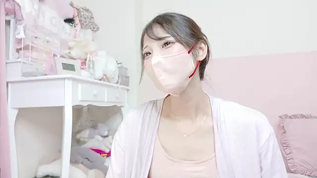 Snapshot of -nyanko- chatting on 10.07.25 -nyanko- online show from 10.07.25