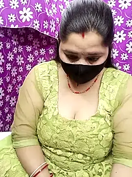 Snapshot of seetatiwari chatting on 02.18.25 seetatiwari online show from 02.18.25