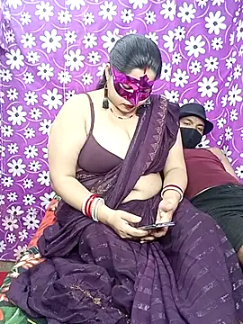 Snapshot of seetatiwari chatting on 02.21.25 seetatiwari online show from 02.21.25