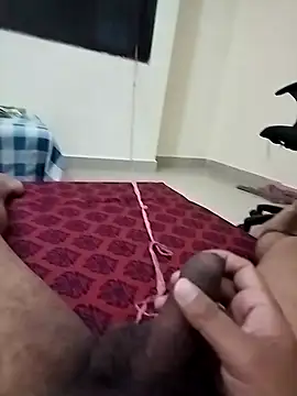 Snapshot of Vij717 chatting on 02.12.25 Vij717 online show from 02.12.25