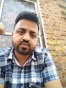 Snapshot of Vij717 chatting on 03.08.25 Vij717 online show from 03.08.25