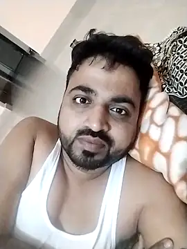 Snapshot of Vij717 chatting on 03.19.25 Vij717 online show from 03.19.25