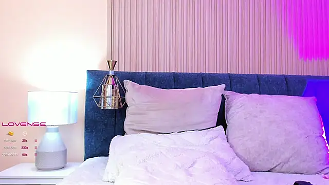 elizabeth 20 online show from 03.15.25