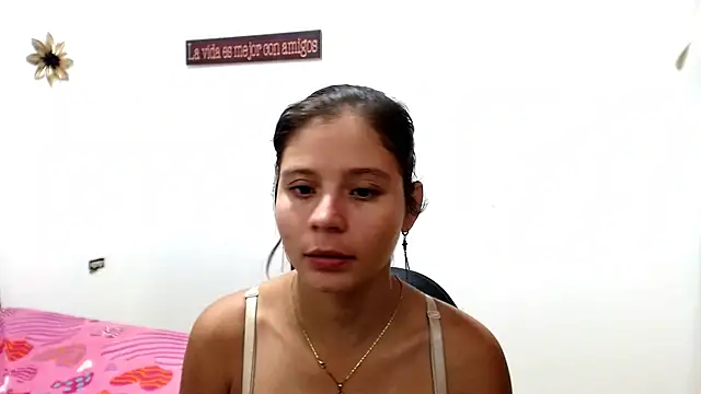 Snapshot of flakita_sexyhot chatting on 03.21.25 flakita sexyhot online show from 03.21.25