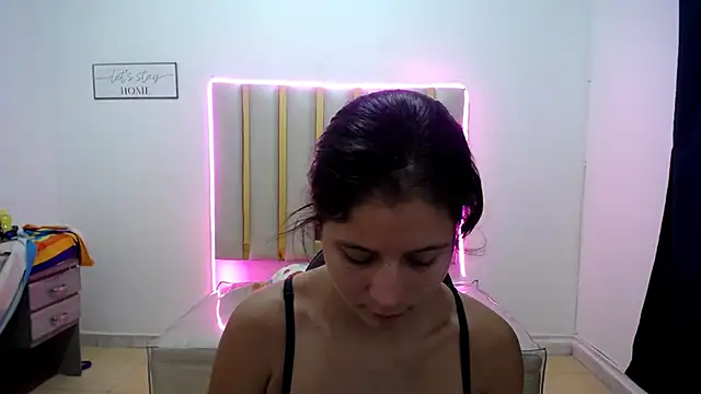 Snapshot of flakita_sexyhot chatting on 09.20.25 flakita sexyhot online show from 09.20.25