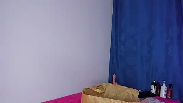 MELINAMARTINS online show from 02.07.26