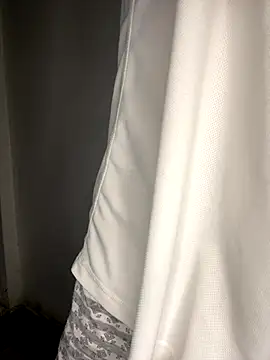 Snapshot of Hamza-Maroki chatting on 11.23.25 Hamza-Maroki online show from 11.23.25