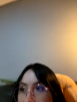 ValentinaOrtiz3 online show from 11.23.25