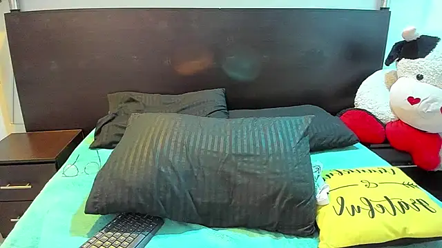 Marii 18 online show from 03.09.25