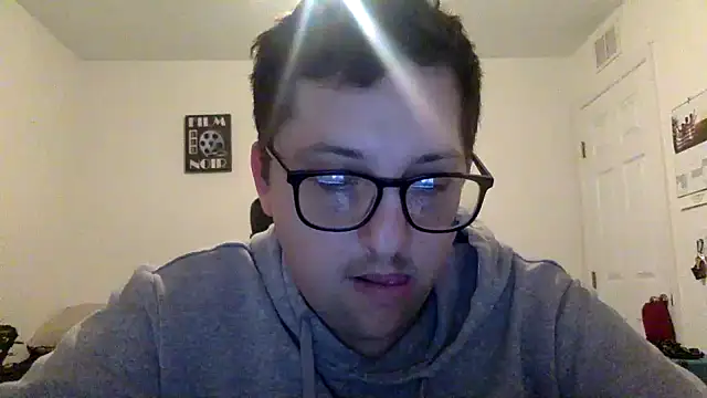 Snapshot of Milflover96 chatting on 02.15.25 Milflover96 online show from 02.15.25