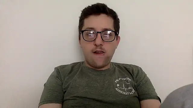 Snapshot of Milflover96 chatting on 02.16.25 Milflover96 online show from 02.16.25