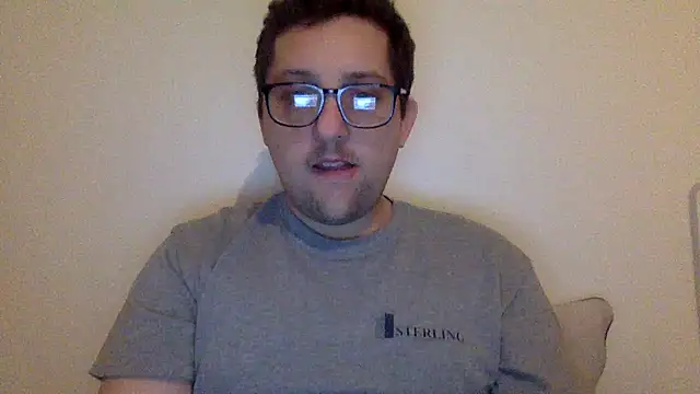 Snapshot of Milflover96 chatting on 02.18.25 Milflover96 online show from 02.18.25