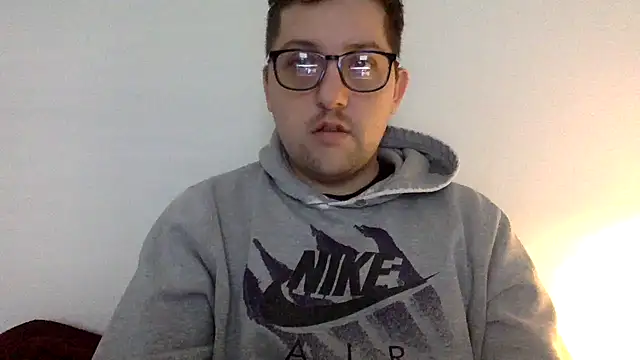 Snapshot of Milflover96 chatting on 02.20.25 Milflover96 online show from 02.20.25