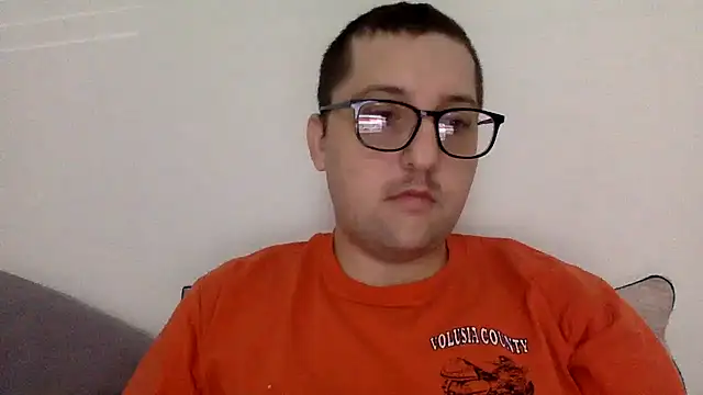 Snapshot of Milflover96 chatting on 02.23.25 Milflover96 online show from 02.23.25