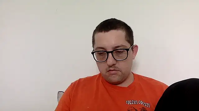 Snapshot of Milflover96 chatting on 02.23.25 Milflover96 online show from 02.23.25