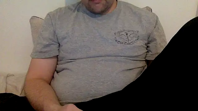 Snapshot of Milflover96 chatting on 02.24.25 Milflover96 online show from 02.24.25