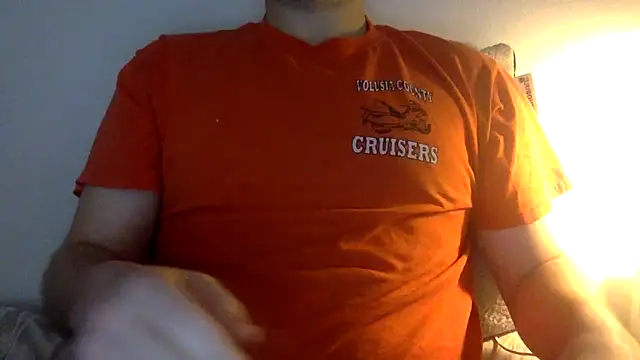 Snapshot of Milflover96 chatting on 03.03.25 Milflover96 online show from 03.03.25