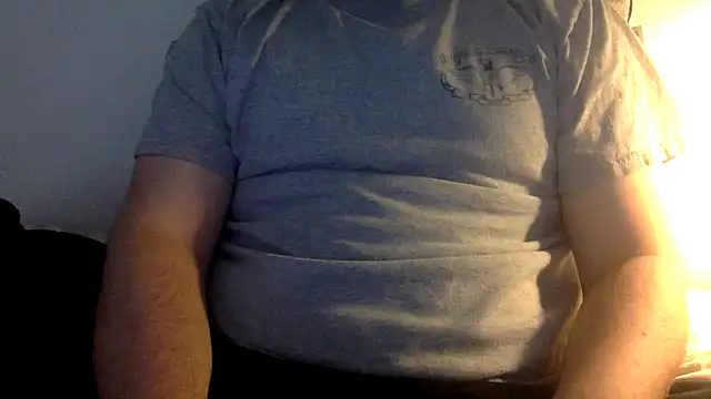 Snapshot of Milflover96 chatting on 03.03.25 Milflover96 online show from 03.03.25