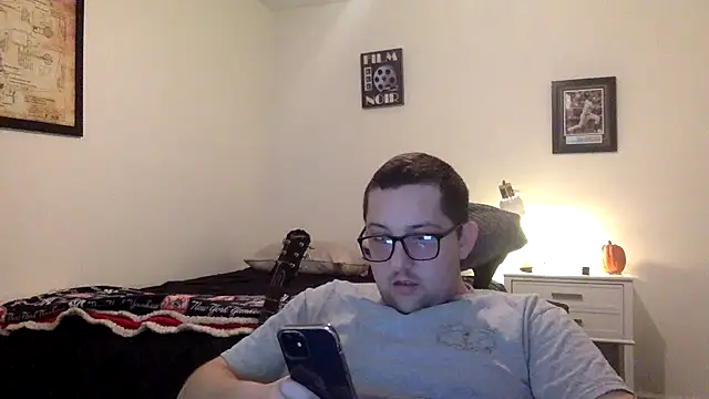 Snapshot of Milflover96 chatting on 03.07.25 Milflover96 online show from 03.07.25