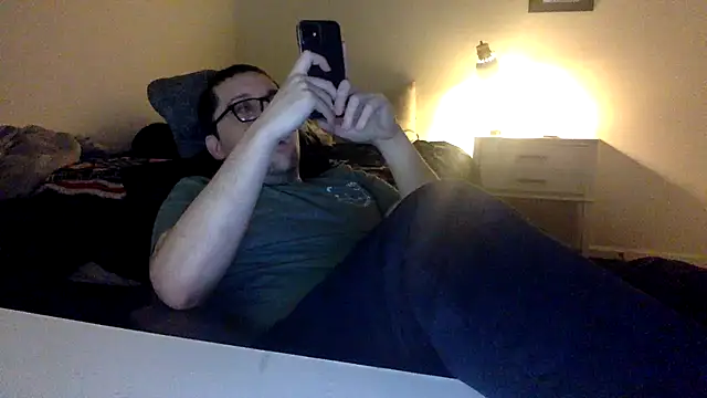 Snapshot of Milflover96 chatting on 03.09.25 Milflover96 online show from 03.09.25