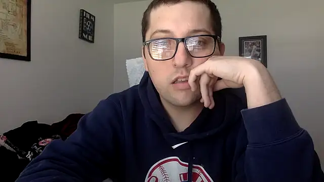 Snapshot of Milflover96 chatting on 03.21.25 Milflover96 online show from 03.21.25