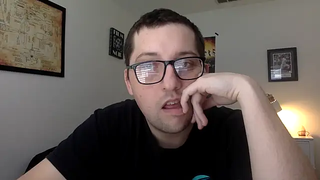 Snapshot of Milflover96 chatting on 03.22.25 Milflover96 online show from 03.22.25