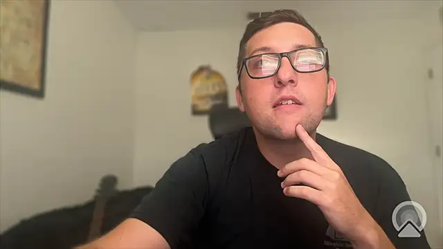 Snapshot of Milflover96 chatting on 09.18.25 Milflover96 online show from 09.18.25