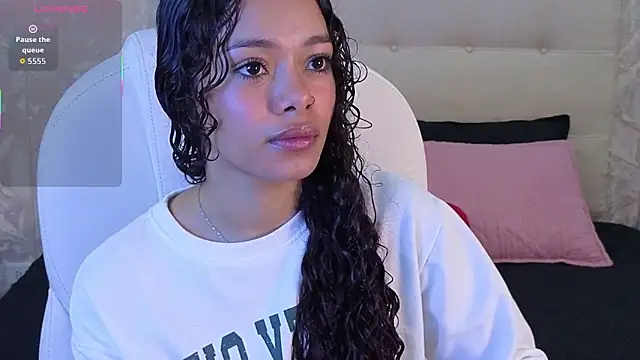 sara sharma  online show from 01.06.26