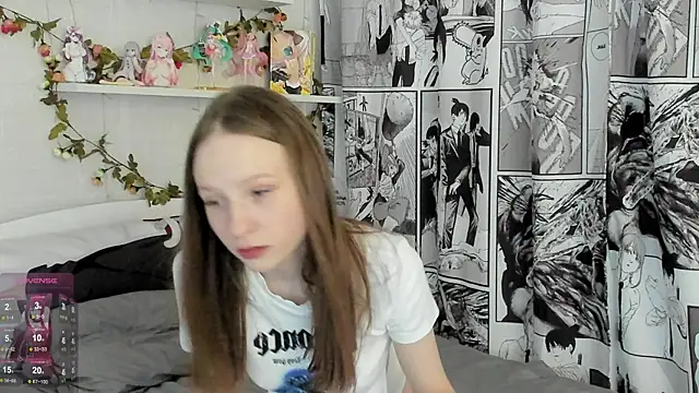 b4by Emilia online show from 03.03.25