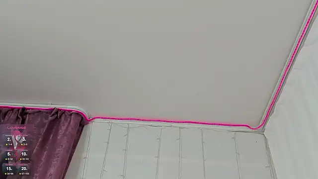 b4by Emilia online show from 03.07.25