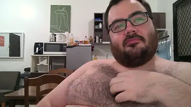 Snapshot of alexxxbear chatting on 02.11.25 alexxxbear online show from 02.11.25