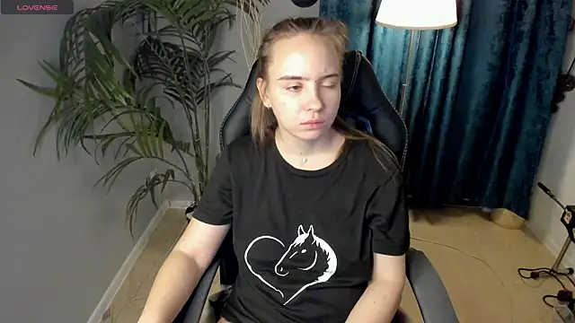 Lika 0ne online show from 11.19.25