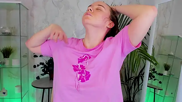 Snapshot of Lika_0ne chatting on 01.17.26 Lika 0ne online show from 01.17.26