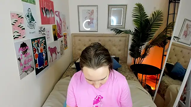 Snapshot of Lika_0ne chatting on 02.04.26 Lika 0ne online show from 02.04.26