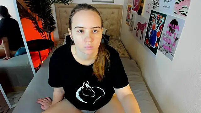 Snapshot of Lika_0ne chatting on 02.07.26 Lika 0ne online show from 02.07.26