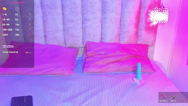 lanna brunette online show from 11.08.25