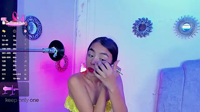 lanna brunette online show from 01.10.26