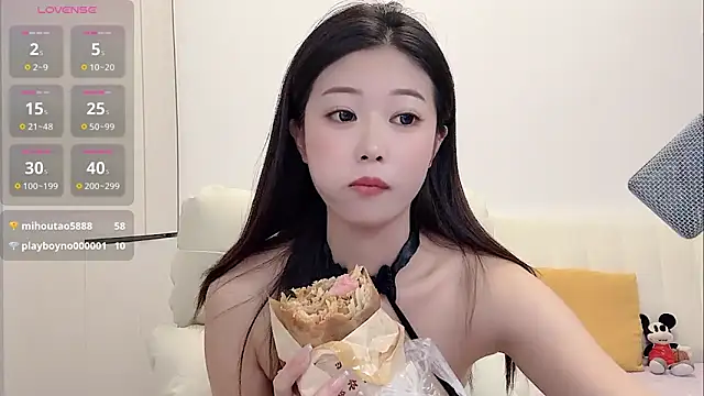 yunyun121 online show from 10.20.25